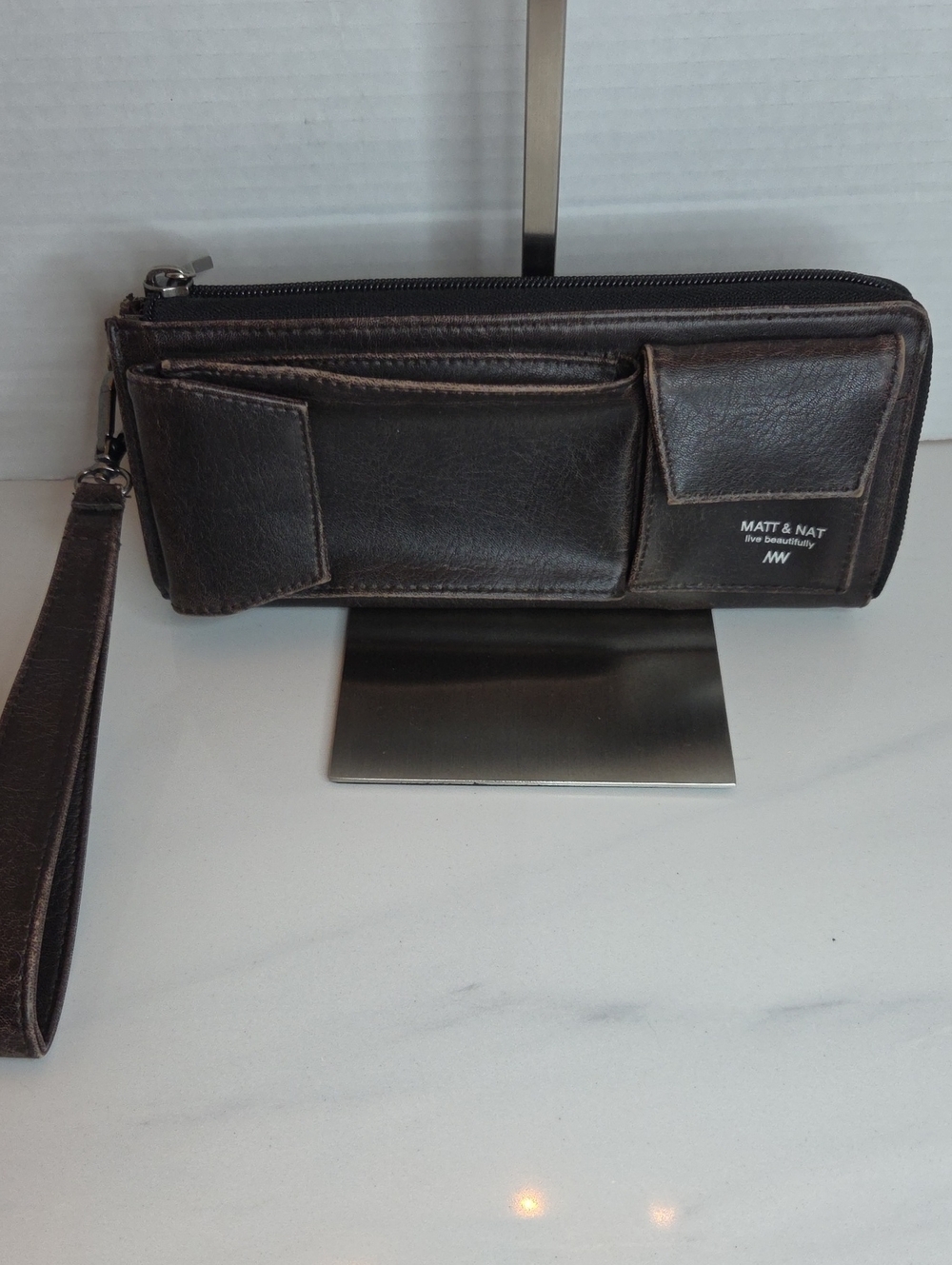Matt & Nat Dark Brown Men's Wristlet Wallet with Exterior Pockets